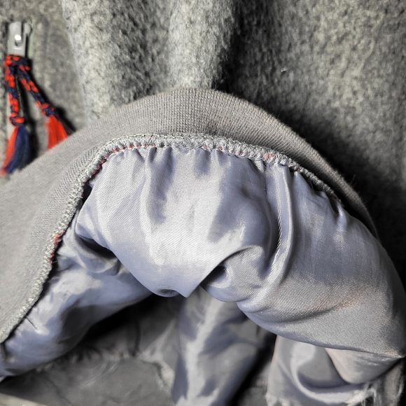 Vintage Flames coach's sweater - Picture 8 of 9